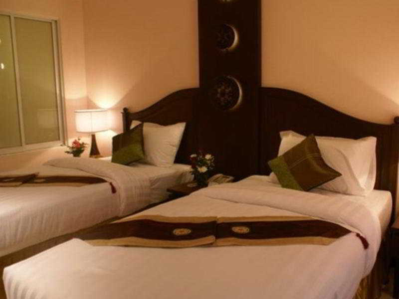 Aiyara Palace Pattaya Εξωτερικό φωτογραφία A room at the hotel