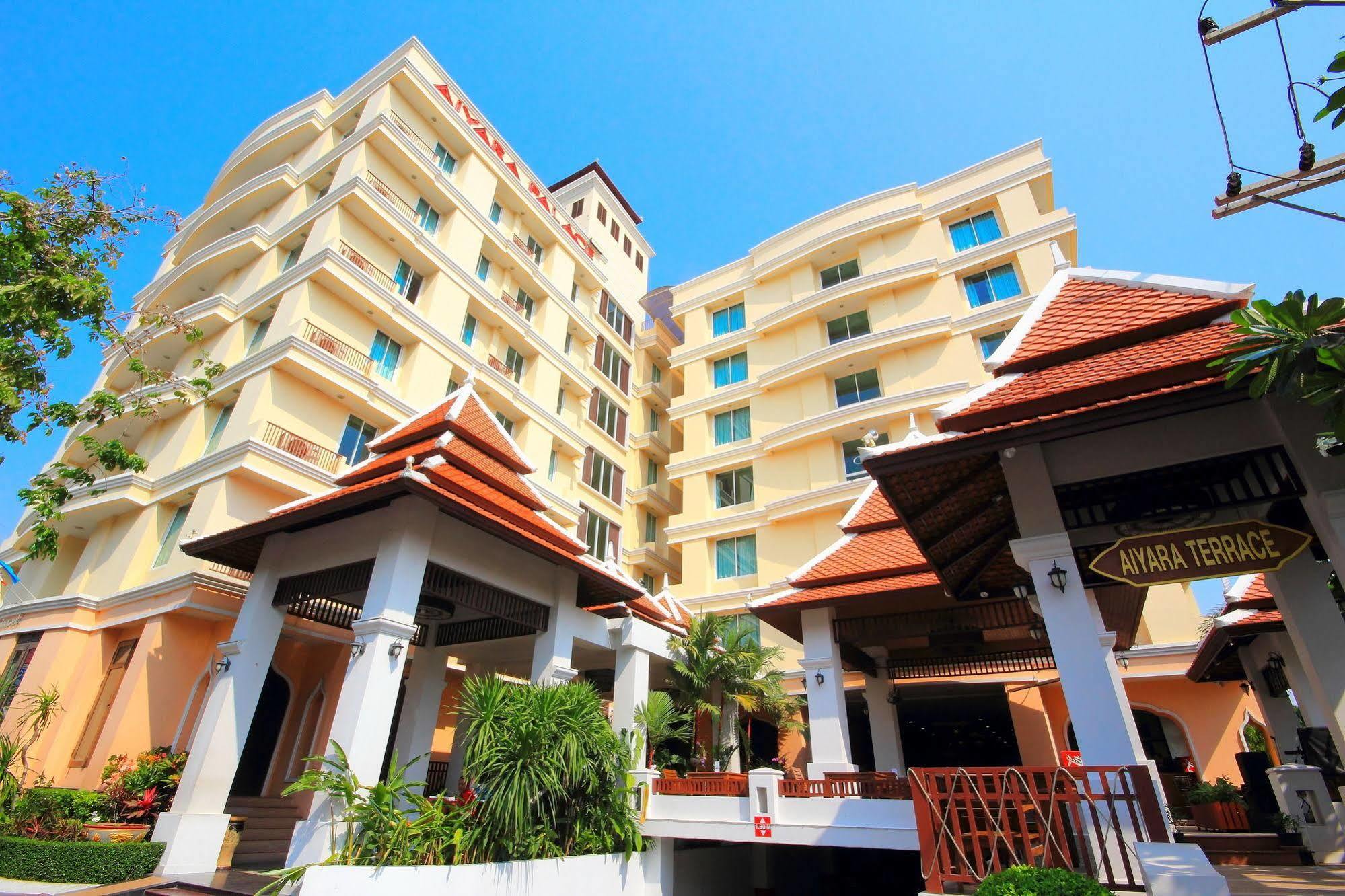 Aiyara Palace Pattaya Εξωτερικό φωτογραφία Amaranta Resort